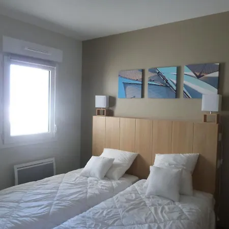 Apartment Luxe 2 Chambres, Balcon, Acces Plage, Piscine, Animaux Admis, Parking - Fr-1-194-236 La Tranche-sur-Mer