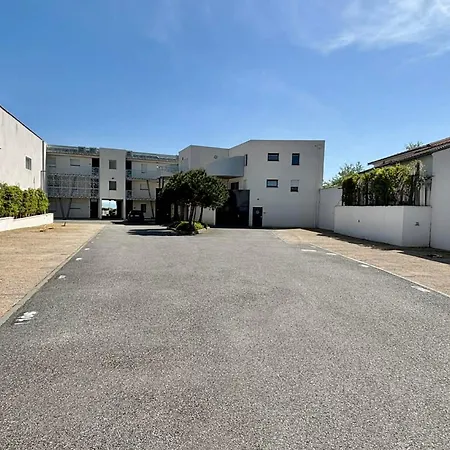 Lejlighed Luxe 2 Chambres, Balcon, Acces Plage, Piscine, Animaux Admis, Parking - Fr-1-194-236 *