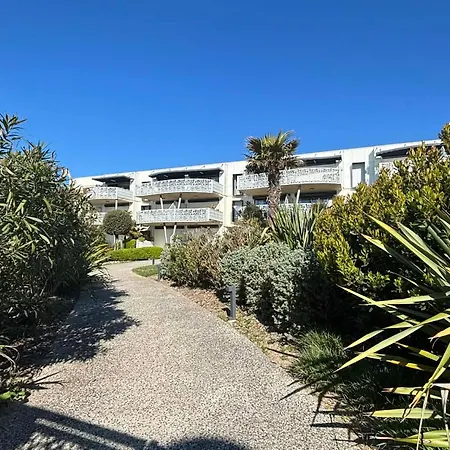 Lejlighed Luxe 2 Chambres, Balcon, Acces Plage, Piscine, Animaux Admis, Parking - Fr-1-194-236