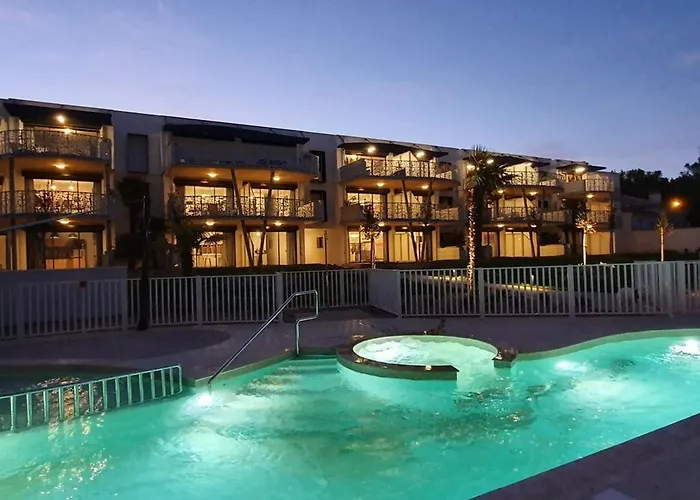 Luxe 2 Chambres, Balcon, Acces Plage, Piscine, Animaux Admis, Parking - Fr-1-194-236 Apartamento *